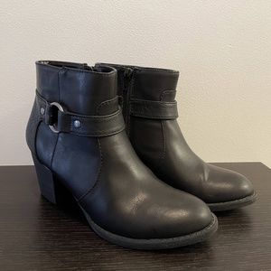 American Eagle Black Ankle Booties